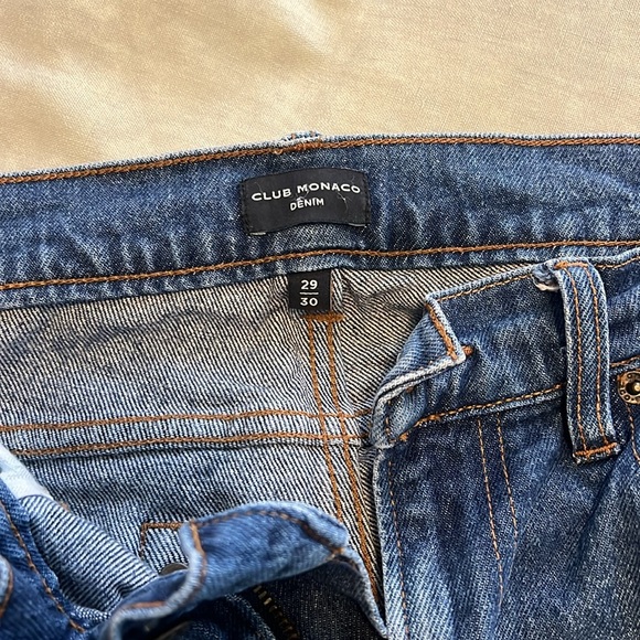 Club Monaco Jeans - Picture 3 of 4